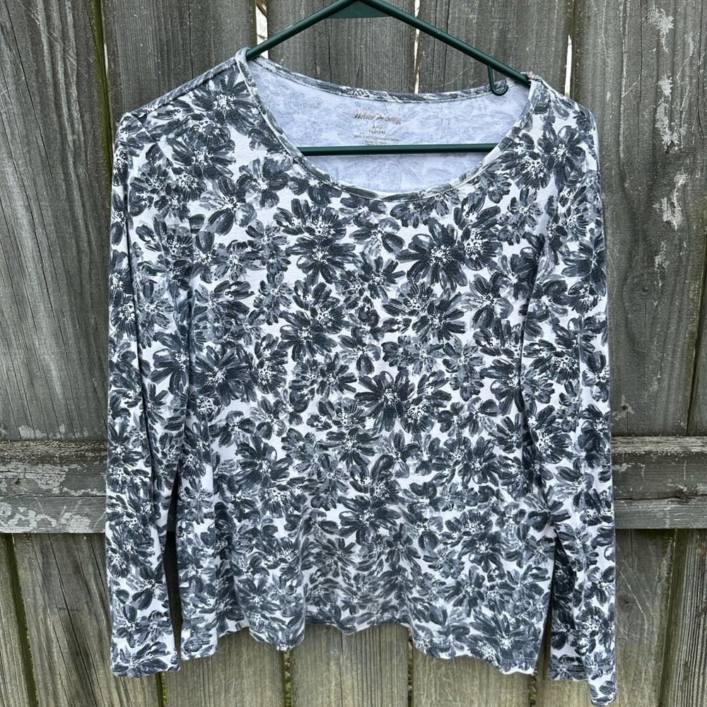 White Stag shirt *perfect for bundling*